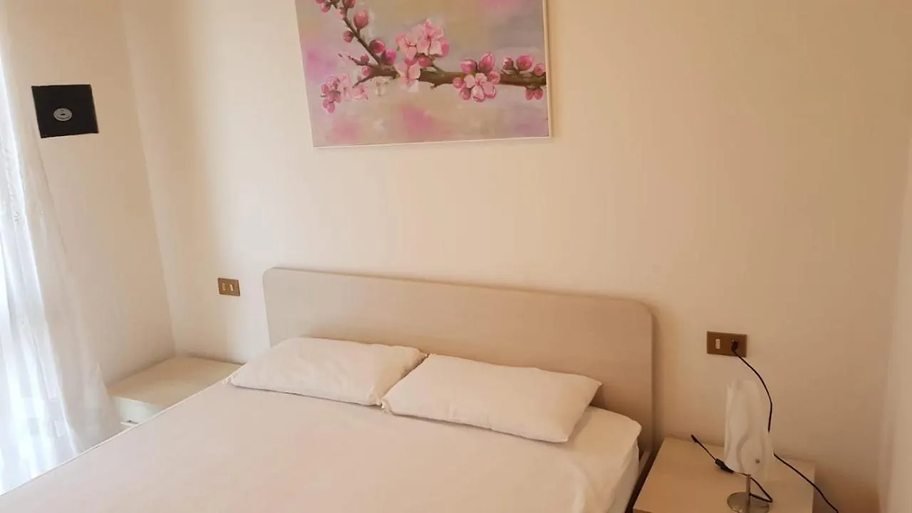 Betulle Apartment Bibione Italy